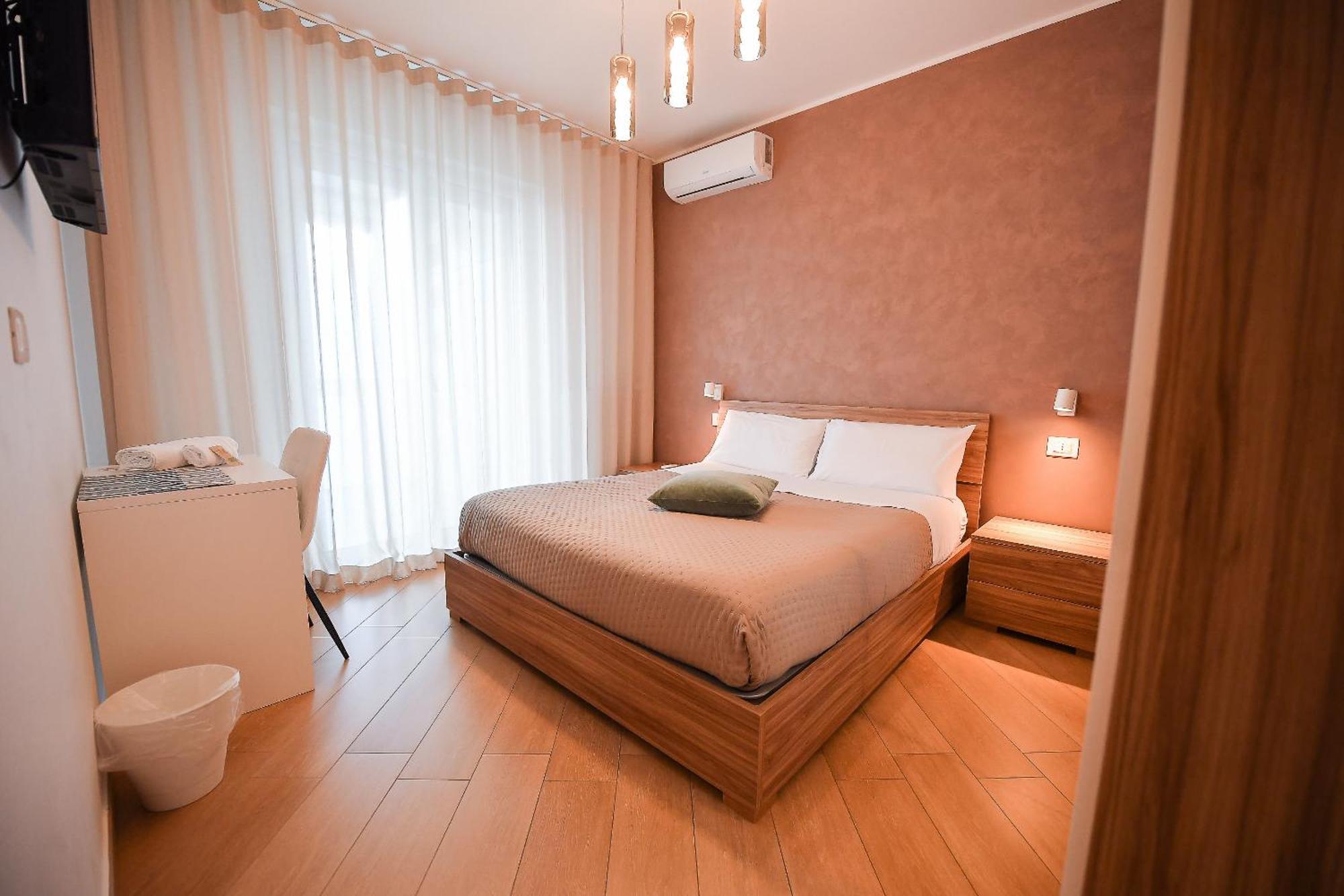 Karol Wojtyla Airport Bari Hotell Eksteriør bilde